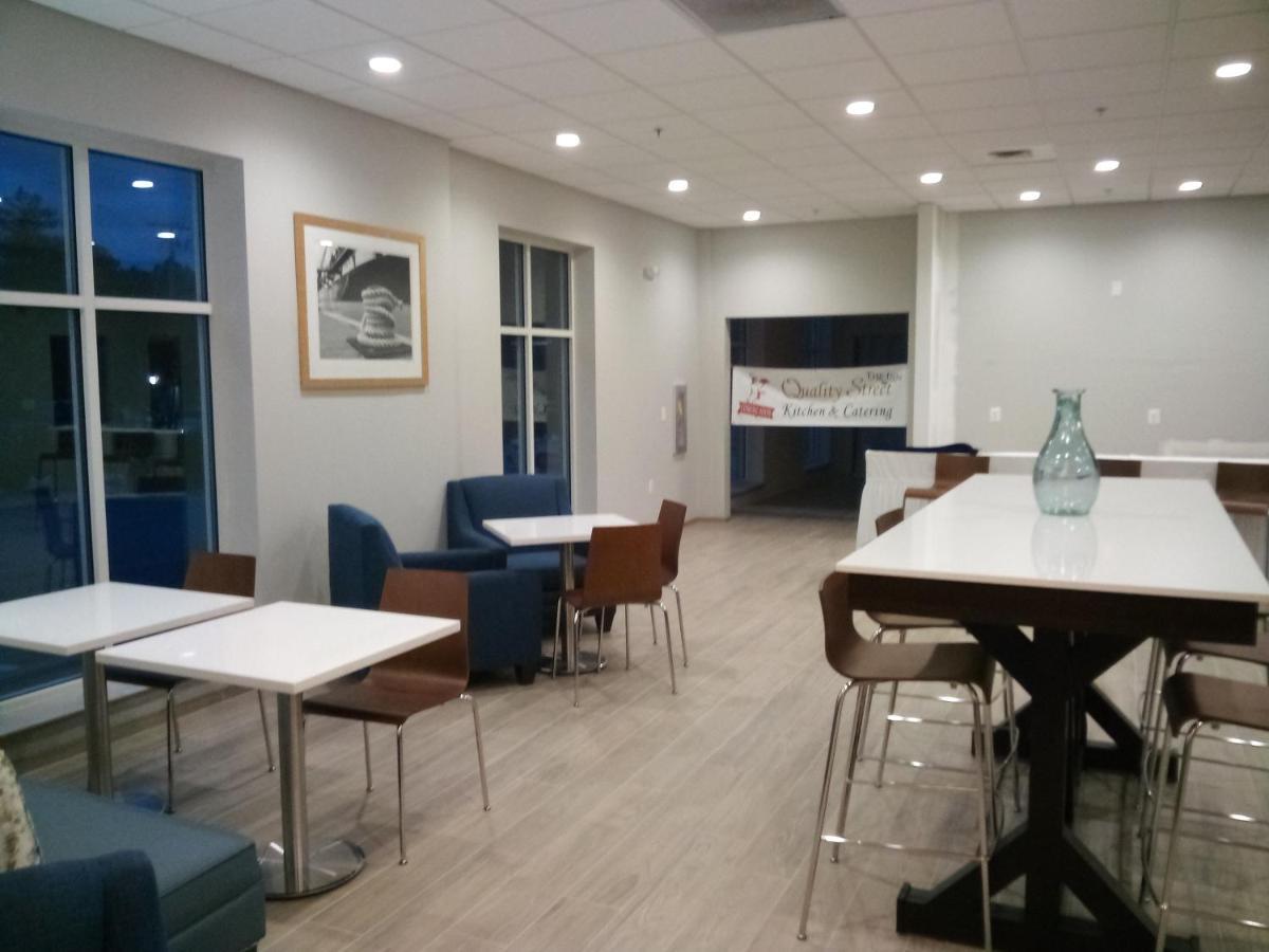 The Inn At Leonardtown, Ascend Hotel Collection Extérieur photo